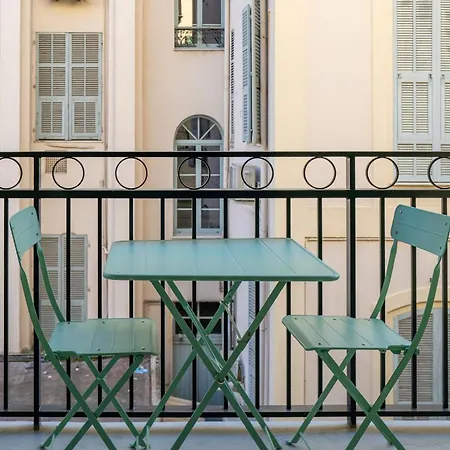 Superbe T2 Neuf Avec Terrasse Hyper Centre *
