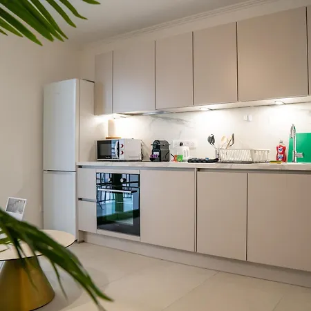 Superbe T2 Neuf Avec Terrasse Hyper Centre * Nice