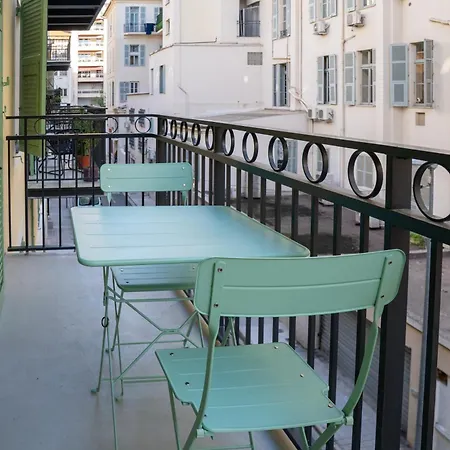 Superbe T2 Neuf Avec Terrasse Hyper Centre Apartment Nizza