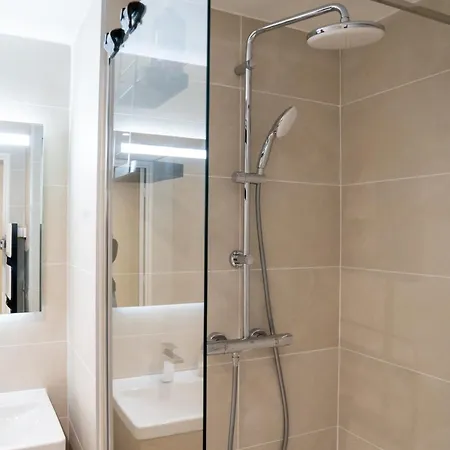 Superbe T2 Neuf Avec Terrasse Hyper Centre Apartment Nizza