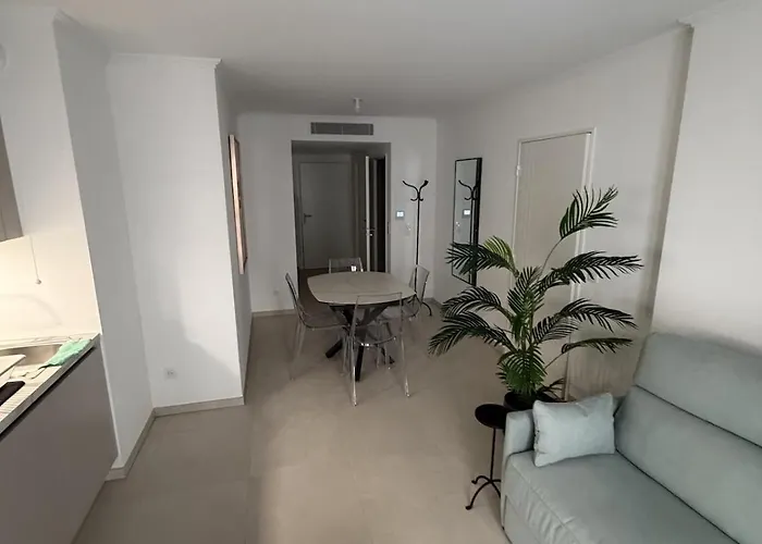 Apartment Superbe T2 Neuf Avec Terrasse Hyper Centre